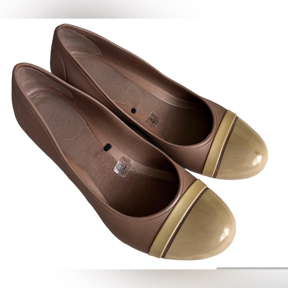Crocs Brown Women’s wedge Shoes Sz 9‎